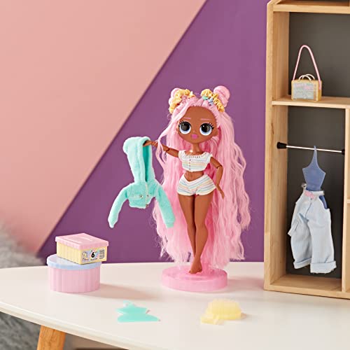 OMG Sunshine Gurl Fashion Doll Set with 20 Surprises Y31151