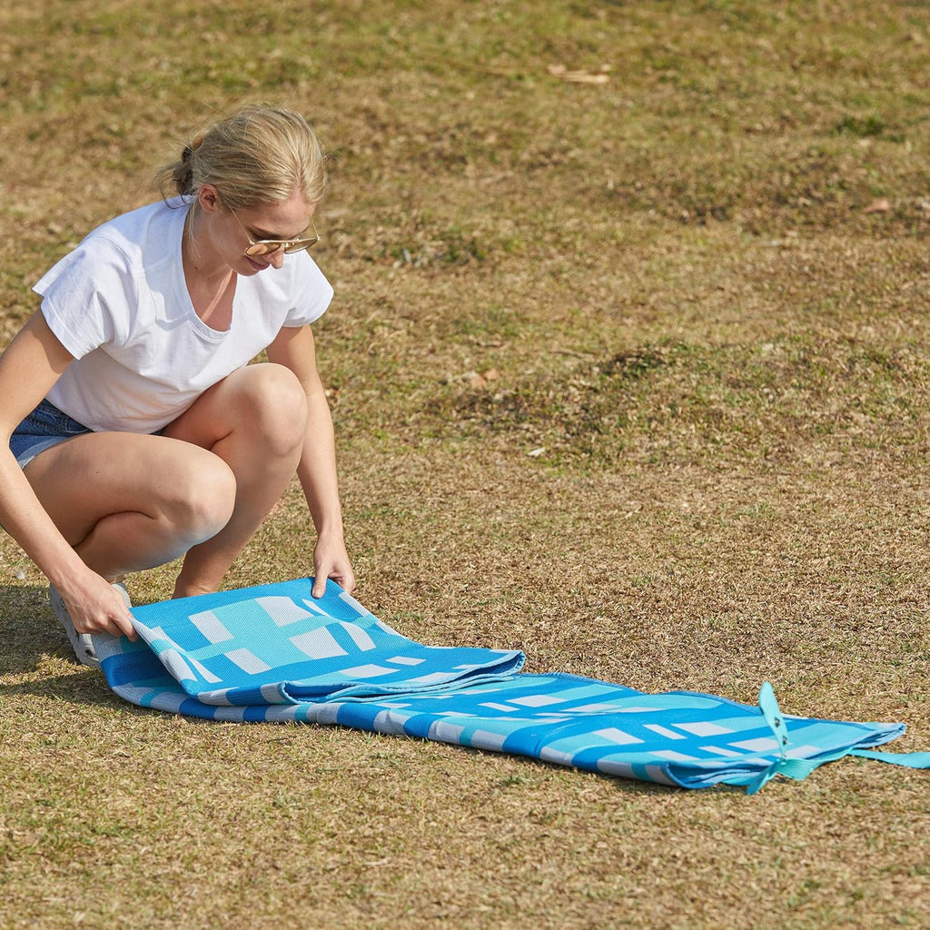 Sand Free Picnic Mat with Carry Handle K27867