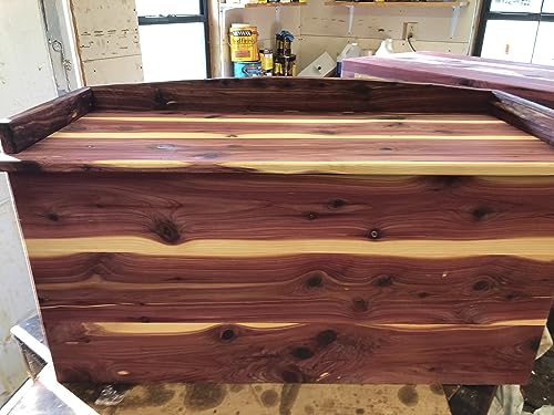 42" Cedar Storage Chest U6447
