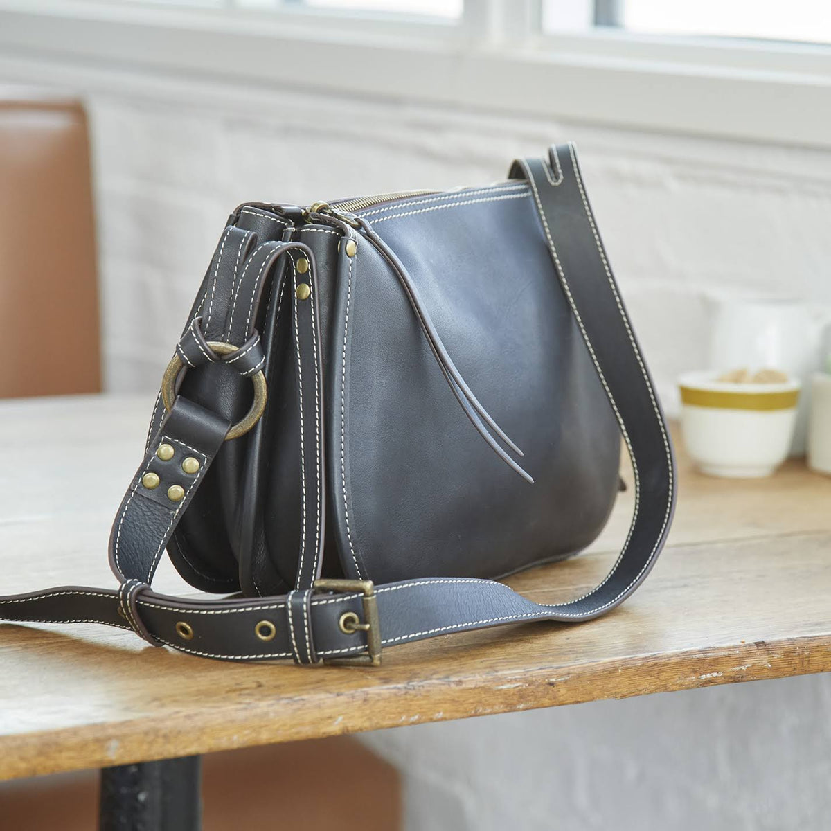 Black Shoulder Bag H122970