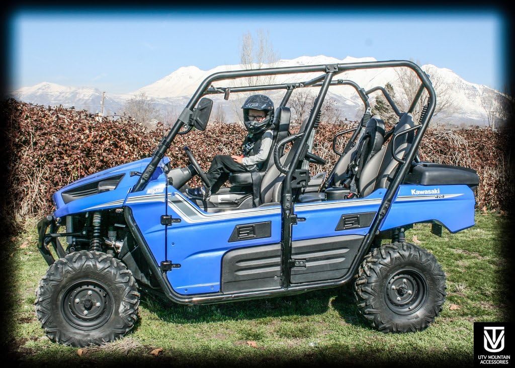Front Bump Seat with 4-Point Harness M545420