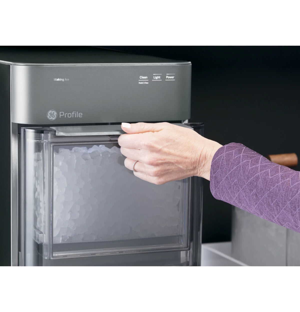 Countertop Nugget Ice Maker with WiFi Connectivity W9802